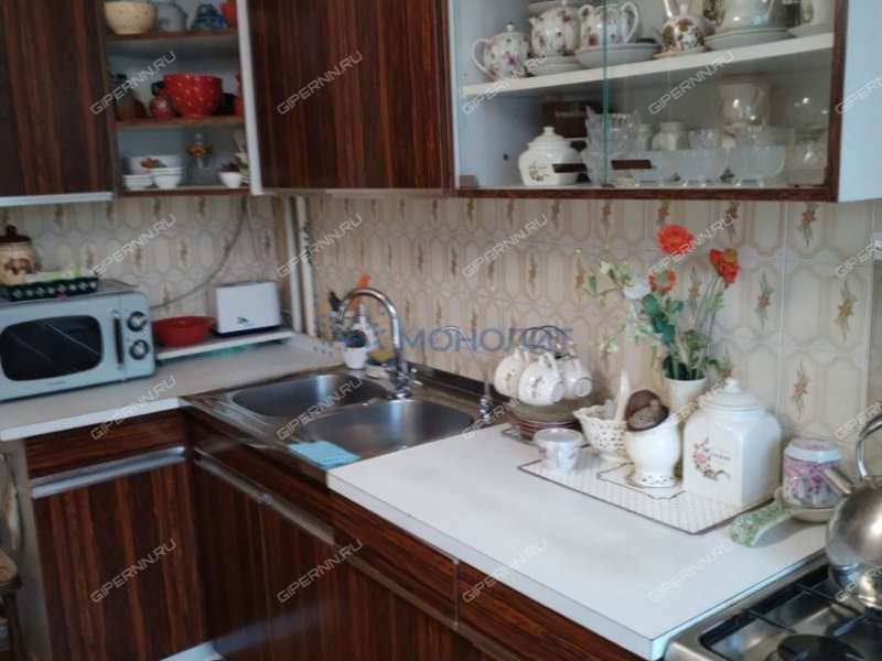 трёхкомнатная квартира на Берёзовской улице дом 96