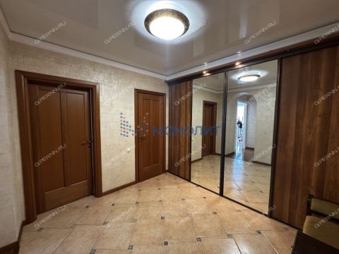 5-komnatnaya-ul-nizhegorodskaya-d-11v фото