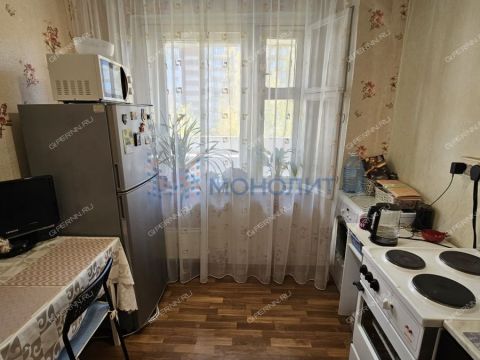 1-komnatnaya-nab-volzhskaya-d-9 фото