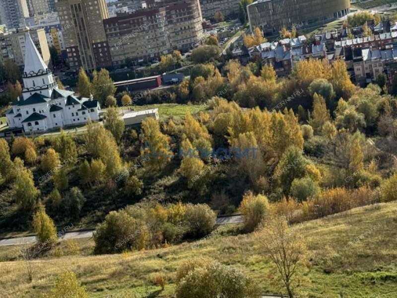 трёхкомнатная квартира на улице Композитора Касьянова дом 11