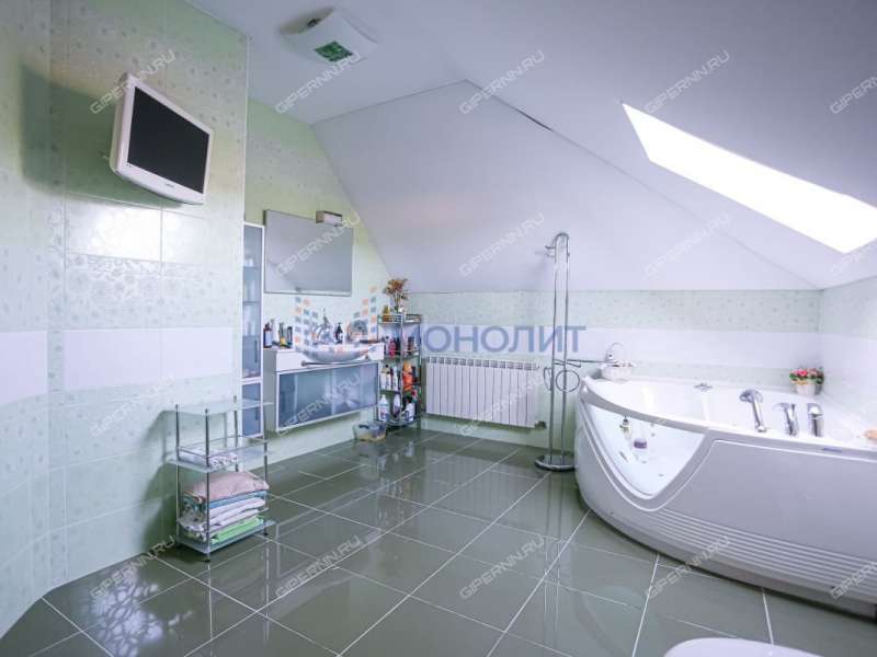 дом на улице Вали Котика