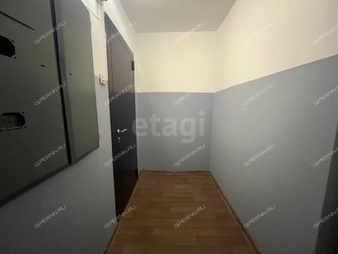 2-komnatnaya-ul-generala-zimina-d-24 фото