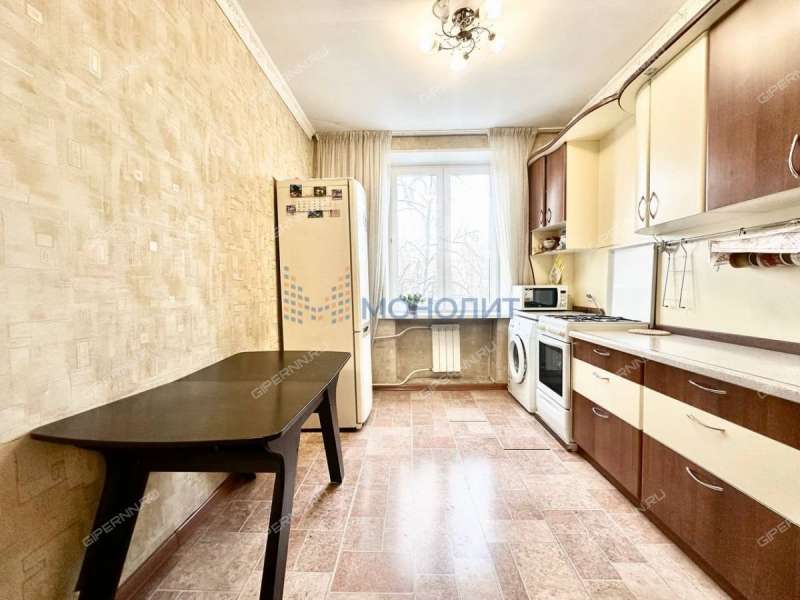 трёхкомнатная квартира на проспекте Ленина дом 80