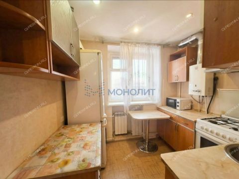 3-komnatnaya-ul-barenca-d-7 фото