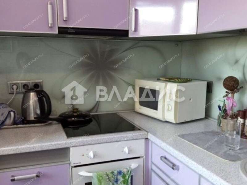 однокомнатная квартира на улице Тропинина дом 13А