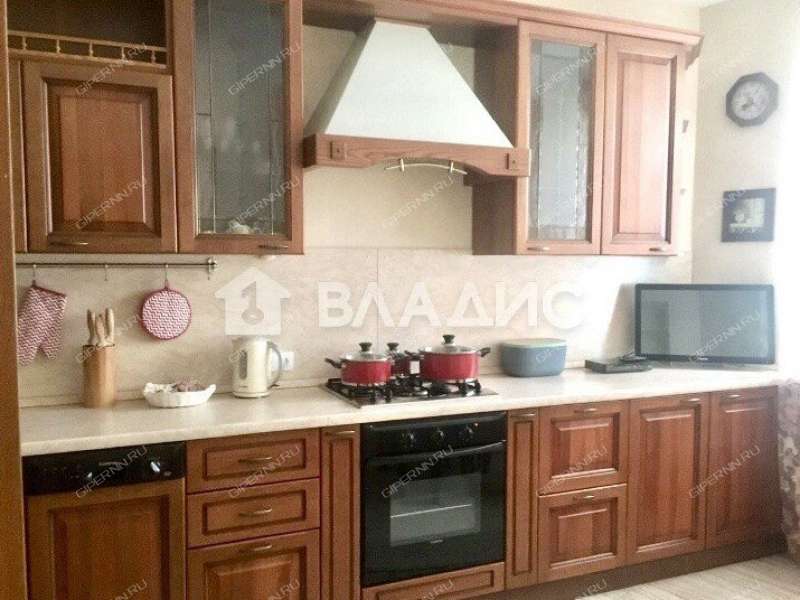 трёхкомнатная квартира на улице Маслякова дом 12А