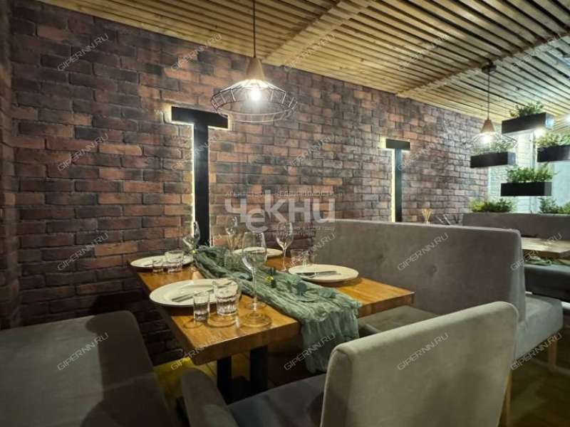 помещение под недвижимость под общепит на улице Пискунова