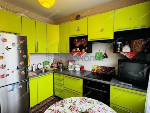 1-komnatnaya-ul-40-let-pobedy-d-18 фото