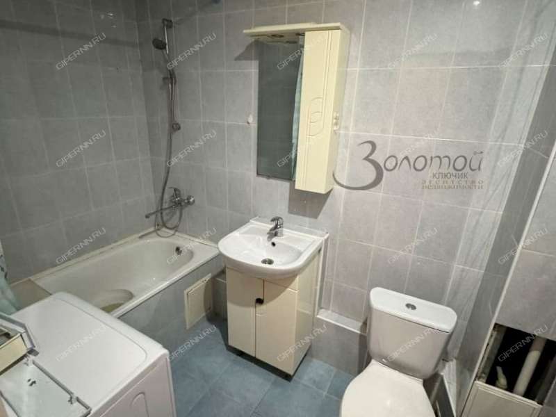 однокомнатная квартира на улице Строкина дом 18