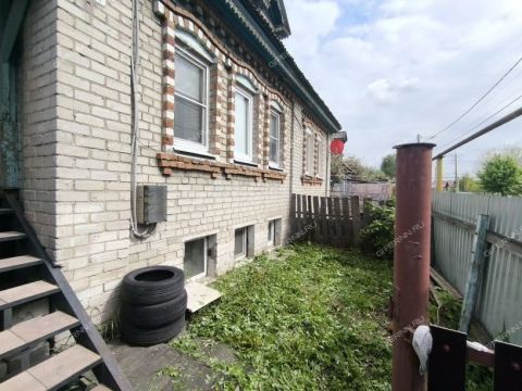 1-2-doma-poselok-parizhskoy-kommuny-ul-kovpaka-d-18 фото