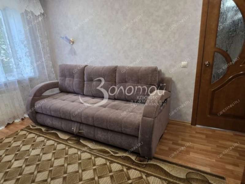двухкомнатная квартира на улице Гайдара дом 3 город Дзержинск