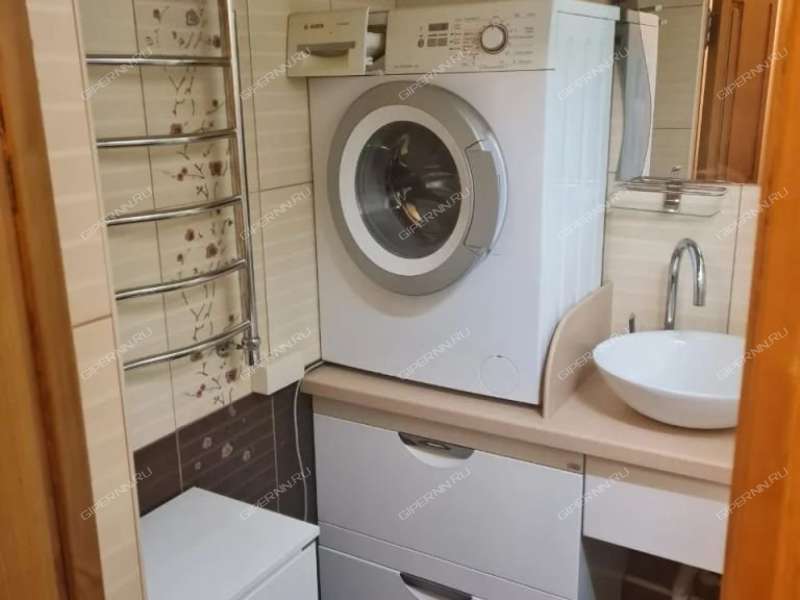 трёхкомнатная квартира на улице Лесной Городок дом 5