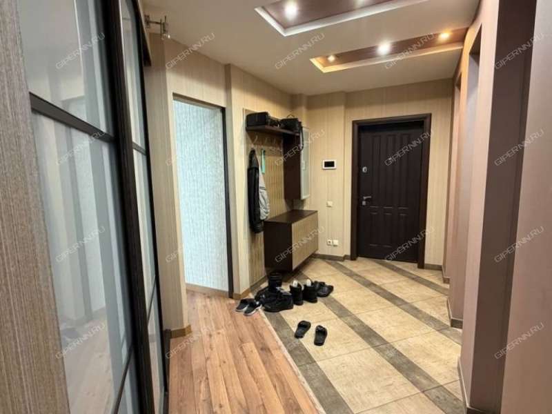 двухкомнатная квартира на улице Июльских Дней дом 19