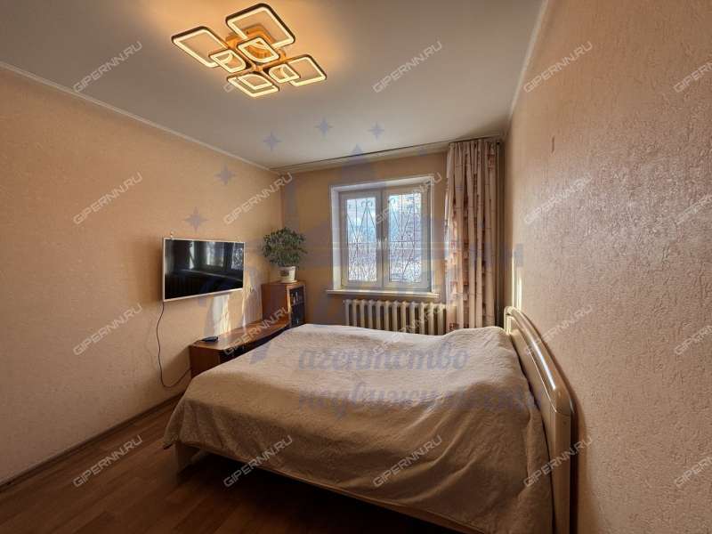 четырёхкомнатная квартира на Южном шоссе дом 8