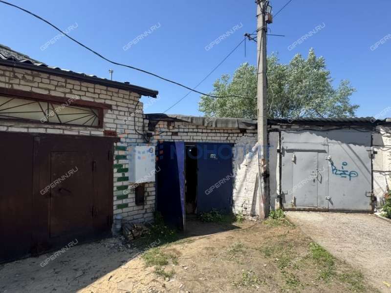 гараж на улице Композитора Касьянова