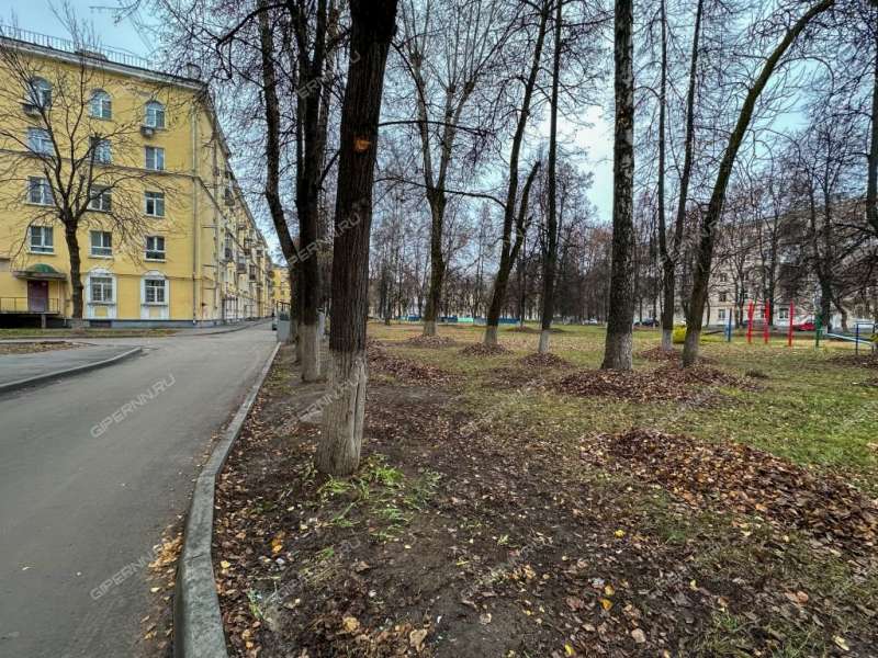 трёхкомнатная квартира на проспекте Октября дом 16