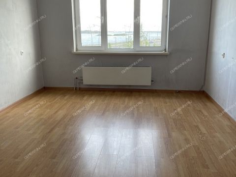 1-komnatnaya-nab-volzhskaya-d-25 фото