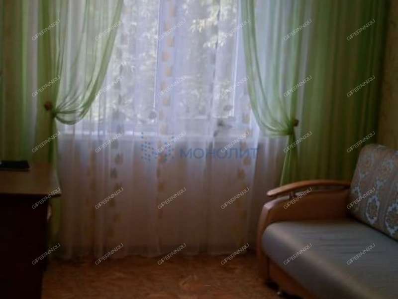 трёхкомнатная квартира на улице Коминтерна дом 14