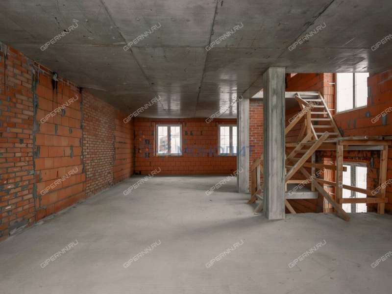 коттедж на Енисейской улице