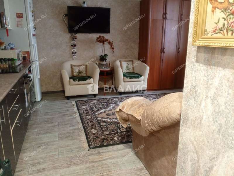 однокомнатная квартира на Волжской улице дом 42