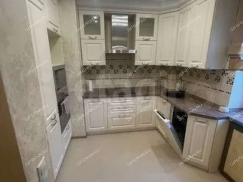 трёхкомнатная квартира на улице Бориса Панина дом 5 к6