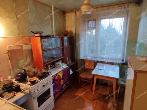 3-komnatnaya-ul-rodionova-d-17 фото