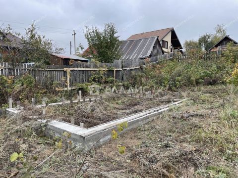 dom-poselok-pamyat-parizhskoy-kommuny-gorodskoy-okrug-bor фото