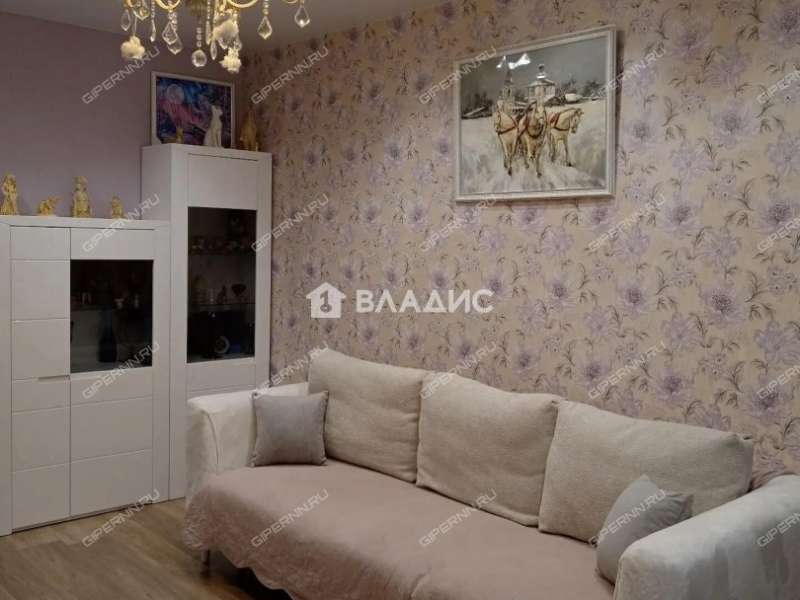 трёхкомнатная квартира на улице Богдановича дом 20