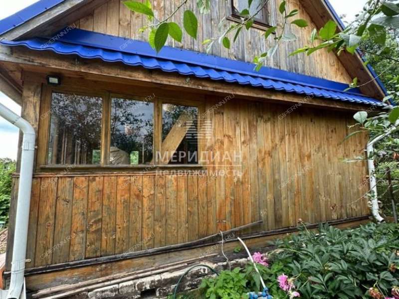 дом на Луговой улице село Татарское