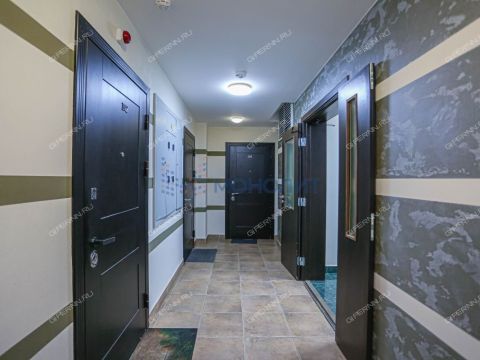 3-komnatnaya-ul-rodionova-d-192-k4 фото