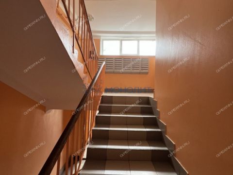 2-komnatnaya-ul-germana-lopatina-d-13 фото