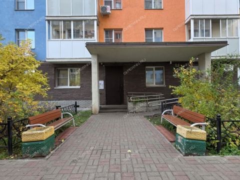 1-komnatnaya-ul-dvizhencev-d-34 фото
