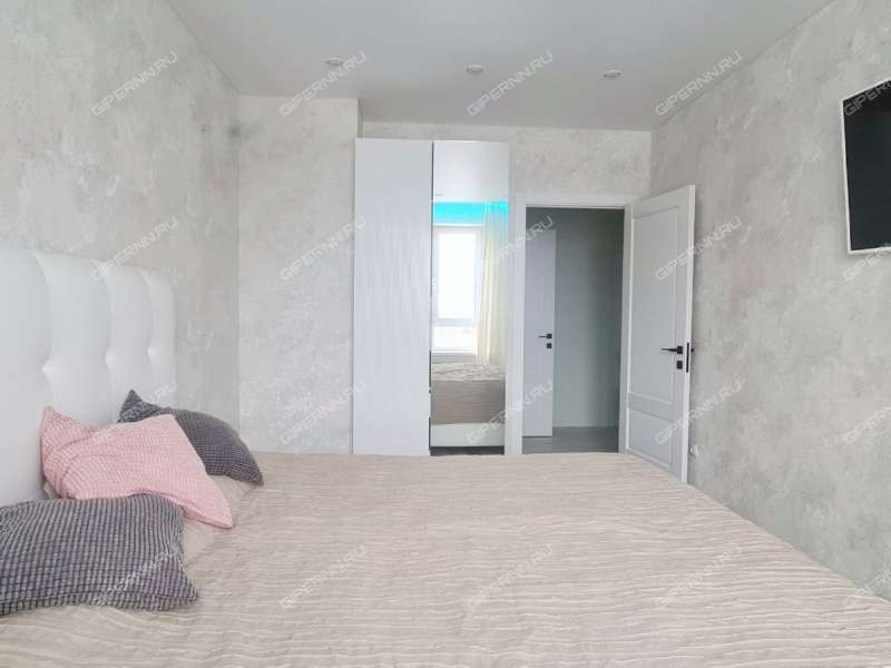 двухкомнатная квартира на улице Родионова дом 19