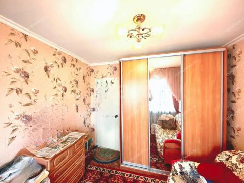 4-komnatnaya-ul-berezovskaya-d-95 фото