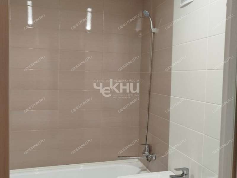 двухкомнатная квартира на проспекте Героев Донбасса дом 17