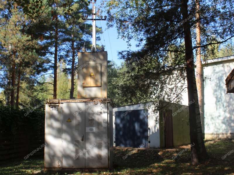 имущественный комплекс под недвижимость под гостиничный бизнес на  деревня Хмелевка