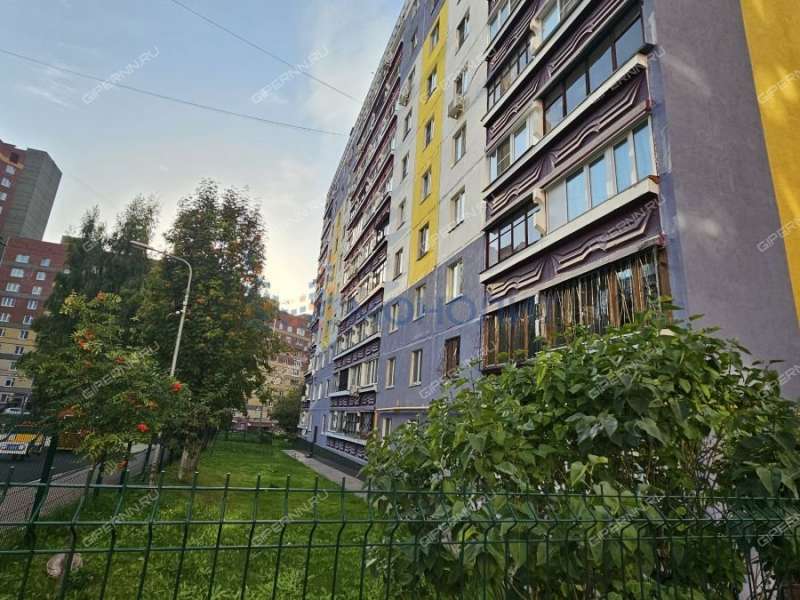 трёхкомнатная квартира на улице Верхнепечёрская дом 7 к2