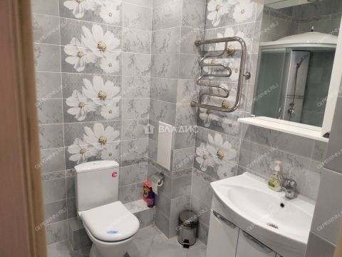 1-komnatnaya-ul-delovaya-d-20 фото