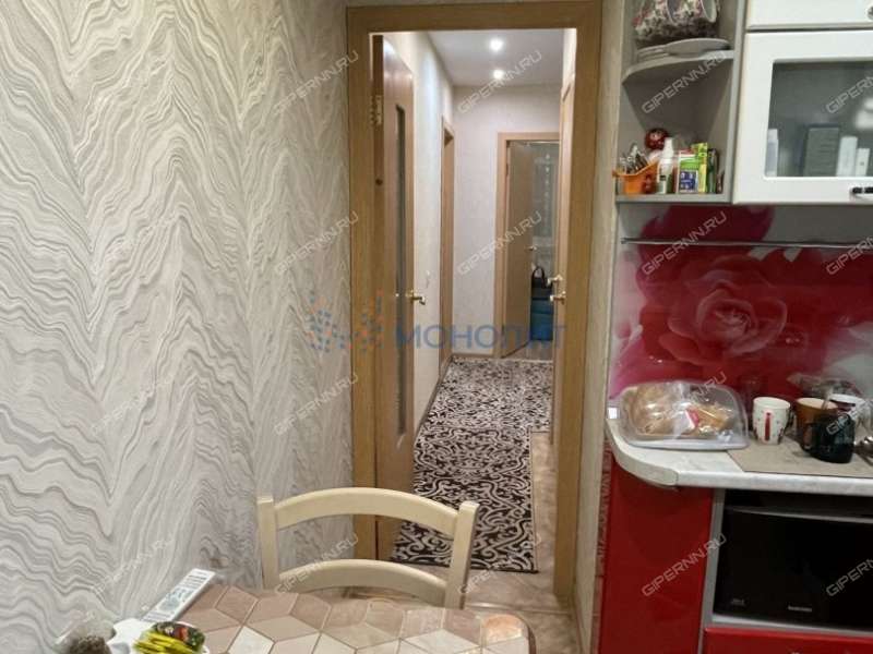 двухкомнатная квартира на бульваре 60-летия Октября дом 15