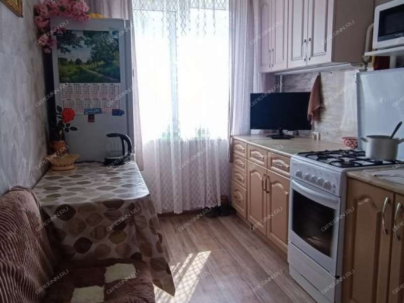 двухкомнатная квартира на улице Пермякова дом 46