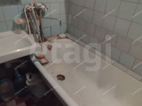 2-komnatnaya-ul-tihoreckaya-d-5a фото