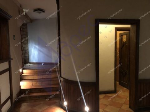 ul-maksima-gorkogo-d-80-1 фото