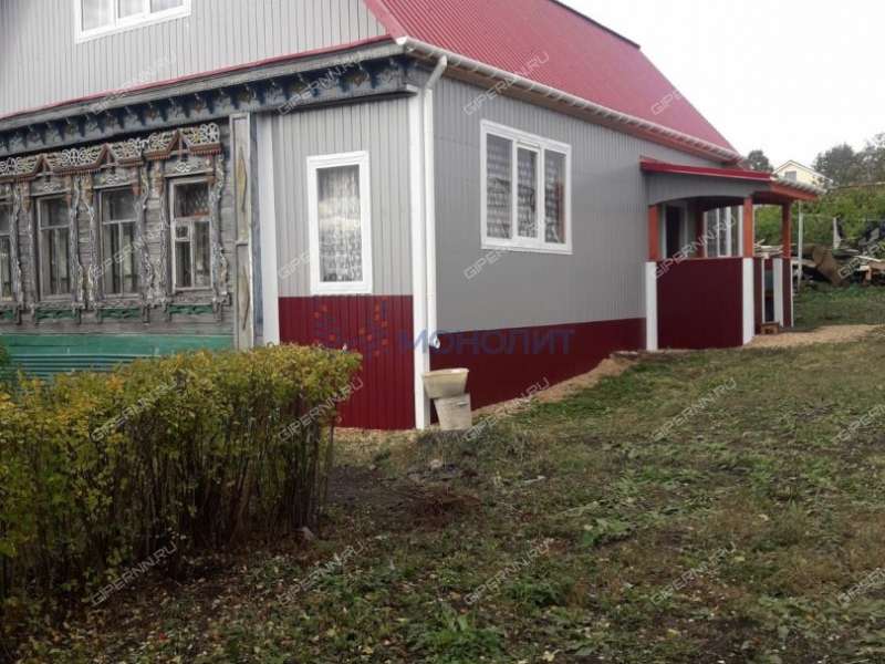 дом на улице 1 Мая село Кочуново