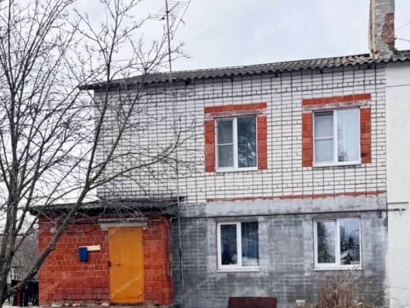 трёхкомнатная квартира на улице 40 лет Победы дом 21 деревня Солонское