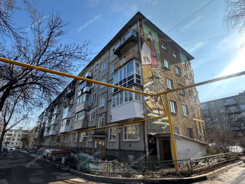 двухкомнатная квартира на Суетинской улице дом 10