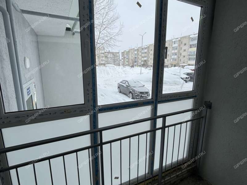 однокомнатная квартира на Молодежная ул. дом 4а посёлок Октябрьский