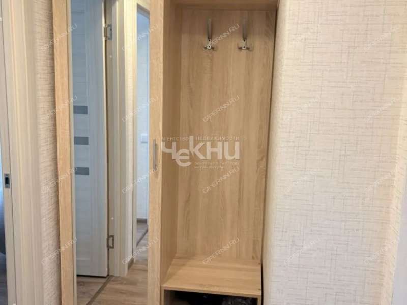 однокомнатная квартира на улице Романтиков дом 3