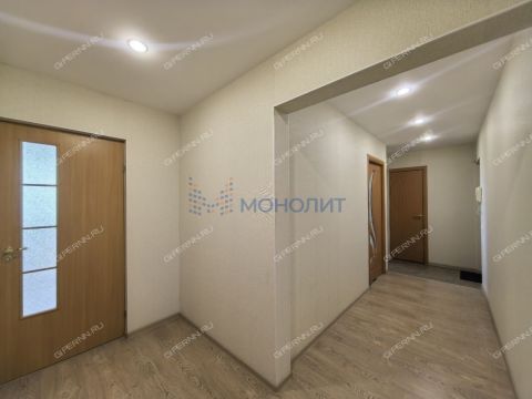 3-komnatnaya-ul-vologdina-d-4 фото