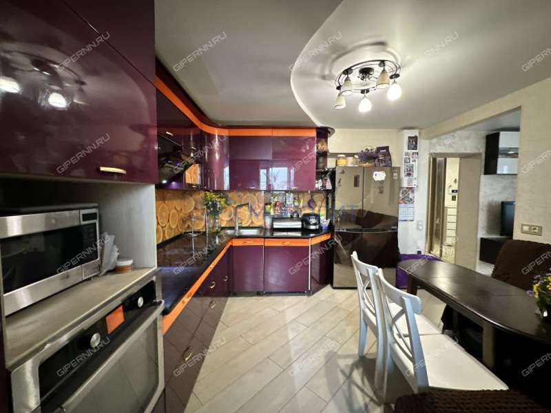 трёхкомнатная квартира на улице Куйбышева дом 69