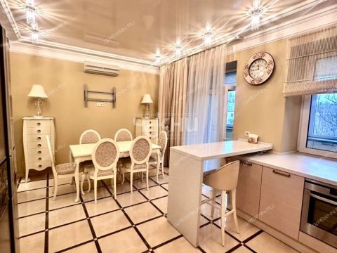 3-komnatnaya-ul-kominterna-d-139 фото